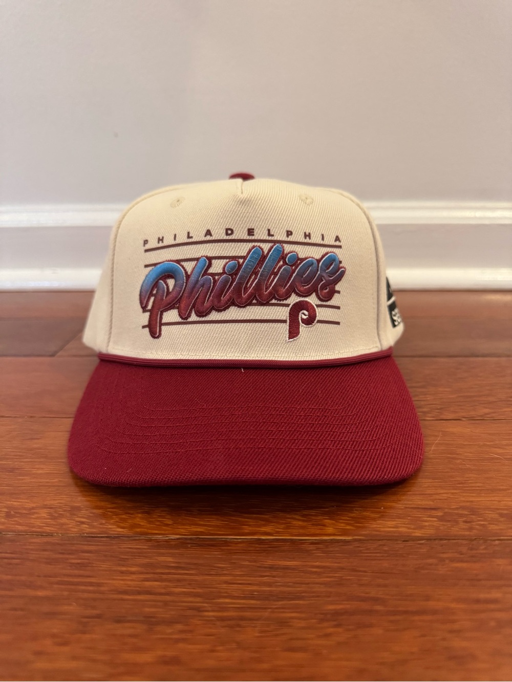 Philadelphia Phillies Embroidered Two-Tone Snapback - Cream & Maroon